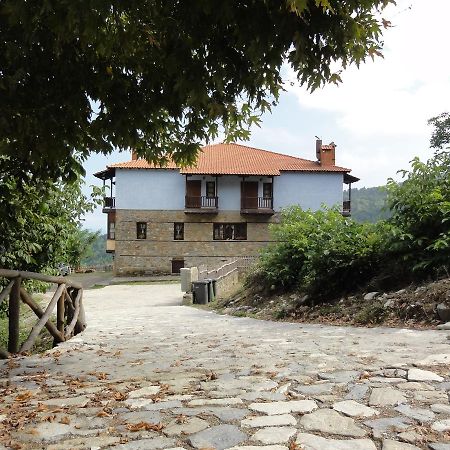 Sintrivanis Mountain Ano Skotina Bagian luar foto