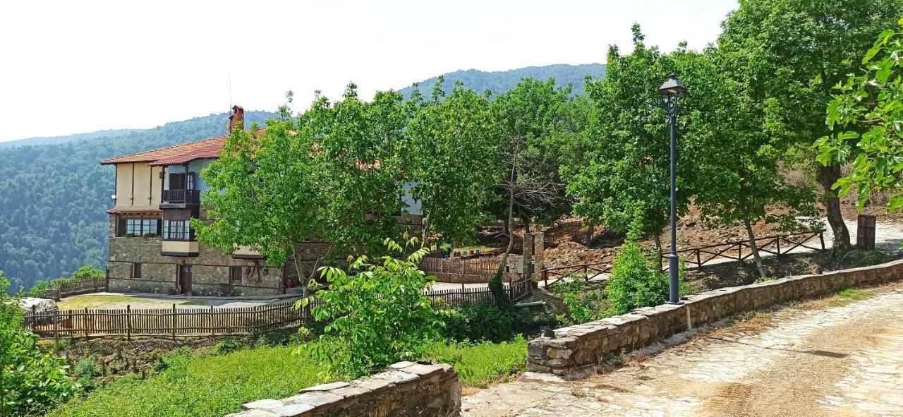 Sintrivanis Mountain Ano Skotina Bagian luar foto