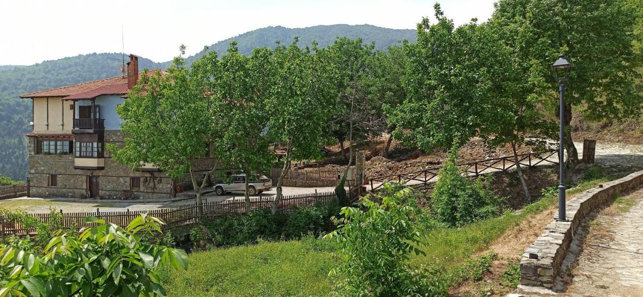 Sintrivanis Mountain Ano Skotina Bagian luar foto