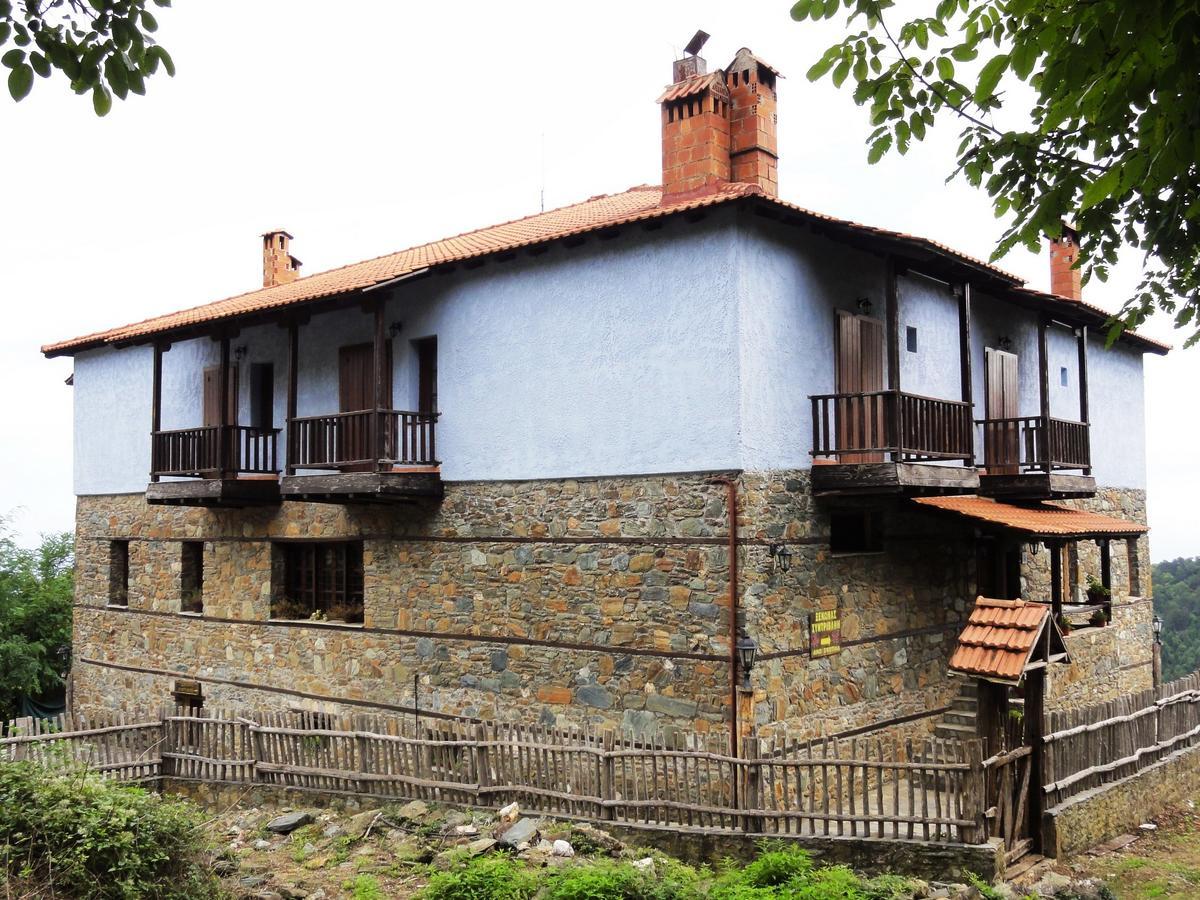 Sintrivanis Mountain Ano Skotina Bagian luar foto