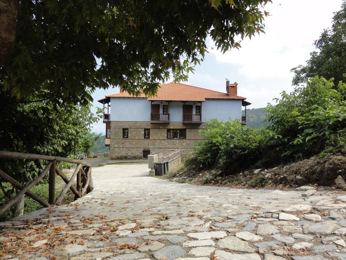 Sintrivanis Mountain Ano Skotina Bagian luar foto
